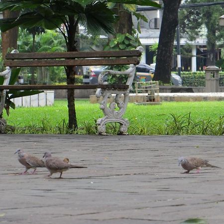 Oyo 2256 Danysa Guesthouse Jakarta Kültér fotó
