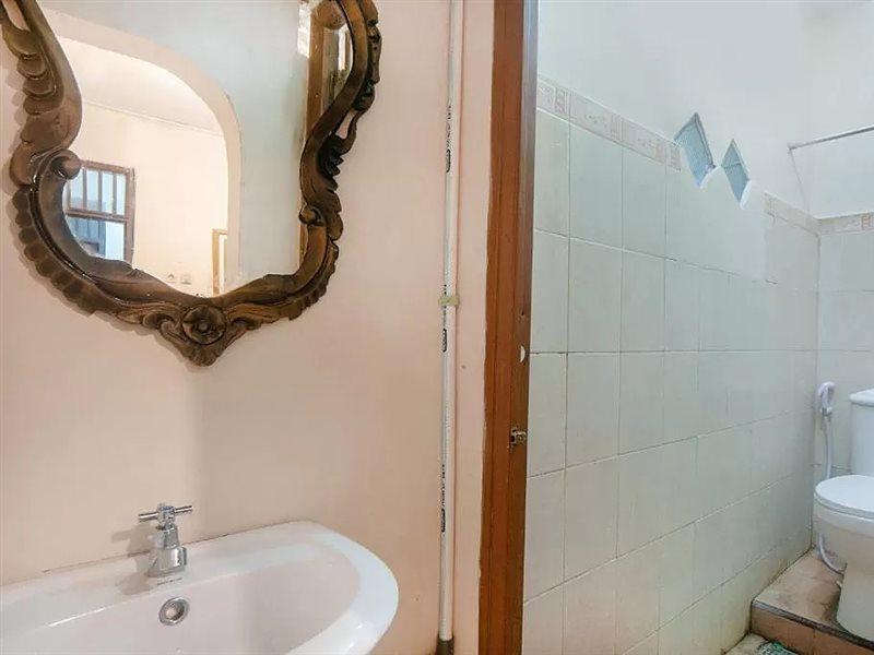 Oyo 2256 Danysa Guesthouse Jakarta Kültér fotó