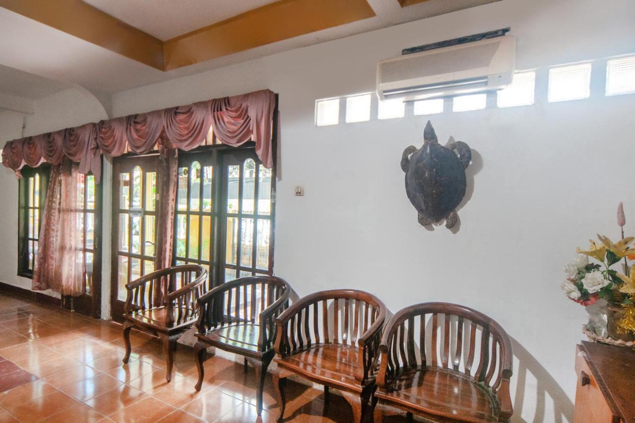 Oyo 2256 Danysa Guesthouse Jakarta Kültér fotó